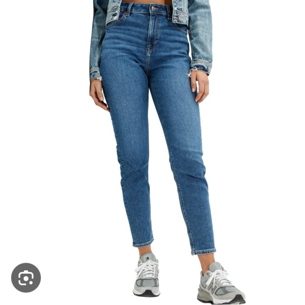 💙 American Eagle Mom Jean 💙